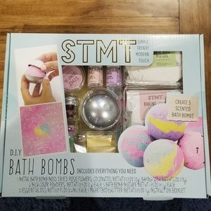 Bath bomb kit